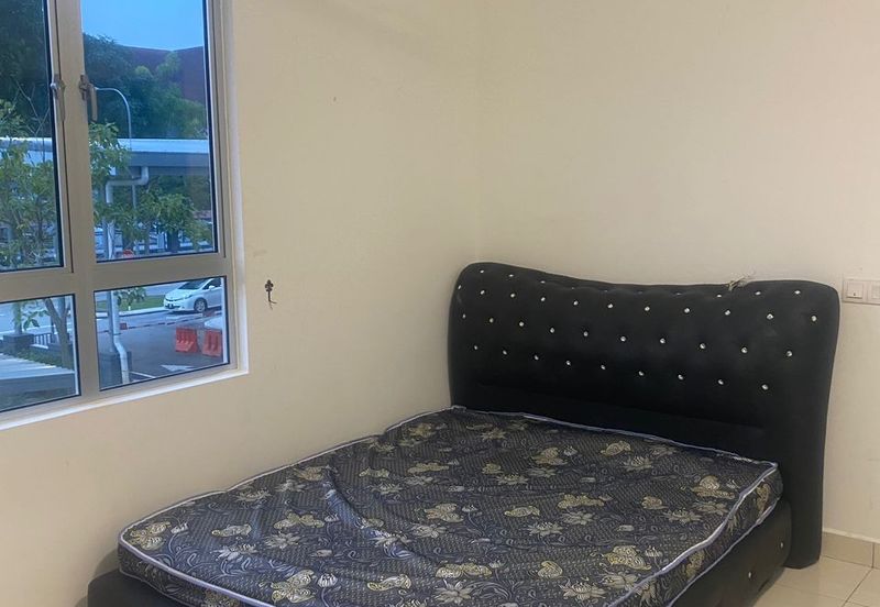 Safira Apartment, Seremban 2