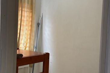 SL 14, Bandar Sungai Long