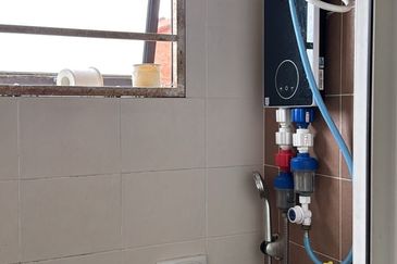 SL 14, Bandar Sungai Long