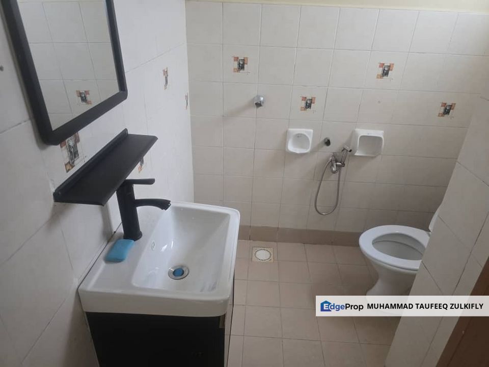 PARTIAL FURNISHED | NEWLY REPAINT | 2 Storey Terrace Seksyen 10 Putra Heights, Selangor, Subang Jaya