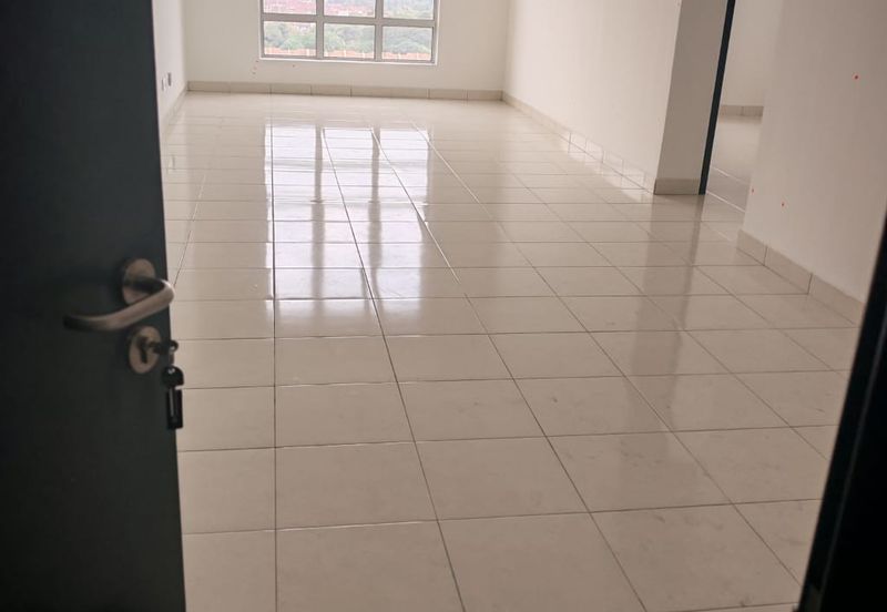 ADENIA APARTMENT @ BANDAR PARKLANDS, KLANG