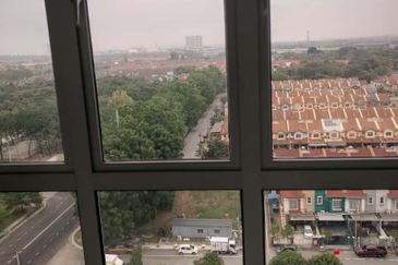 ADENIA APARTMENT @ BANDAR PARKLANDS, KLANG