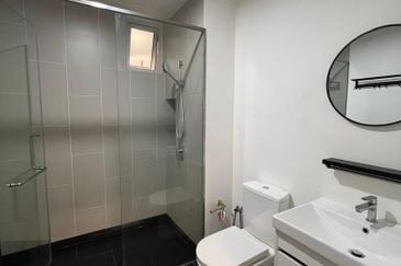 UNA Serviced Apartment