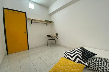 Brunsfield Service Apartment