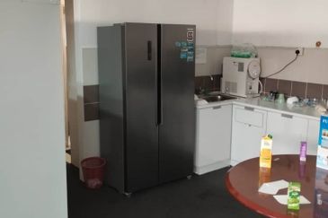 PARTIAL FITTED | STRATEGIC LOCATION | 3 Storey Factory Warehouse Jelutong prime, Bukit Jelutong