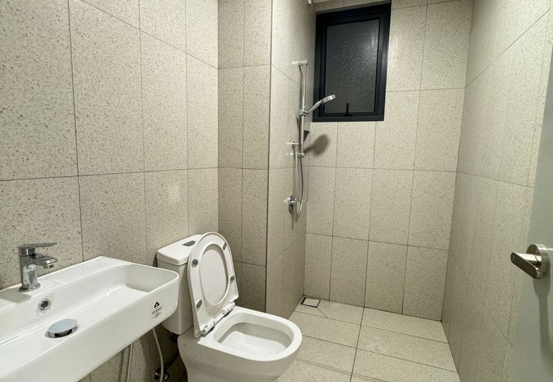 Alira Metropark Subang