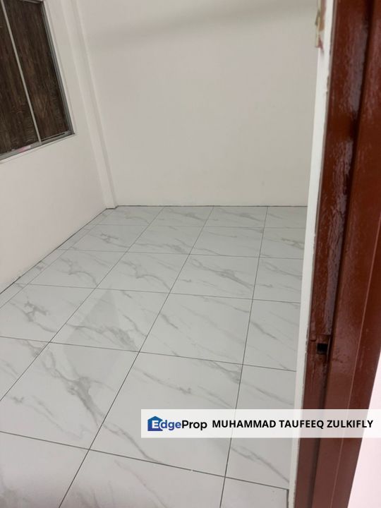 NEWLY RENOVATED WITH TILES | READY MOVE IN | Perdana Villa Apartment Klang, Selangor, Klang