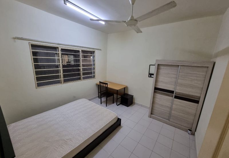 SuriaMas, Taman Sri Subang