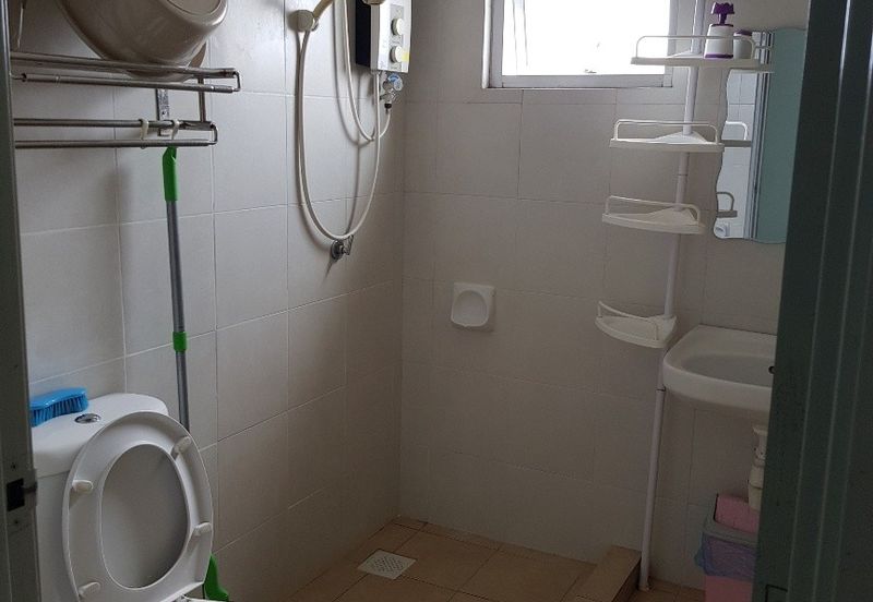 Main Place Residence