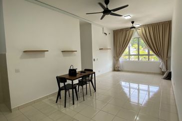 Safira Apartment, Seremban 2
