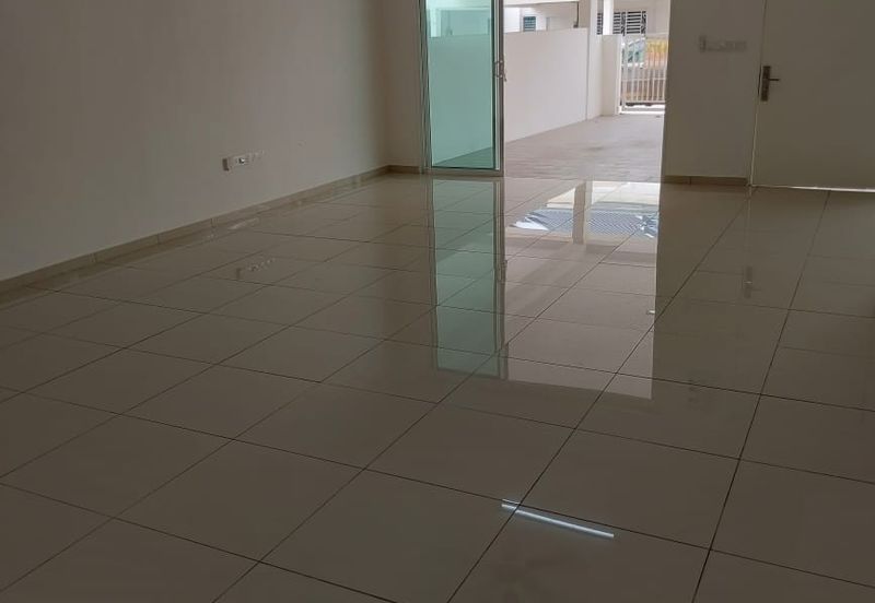 HIJAYU 3B @ BANDAR SRI SENDAYAN