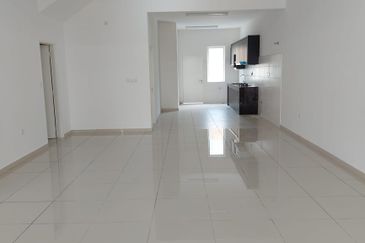 HIJAYU 3B @ BANDAR SRI SENDAYAN