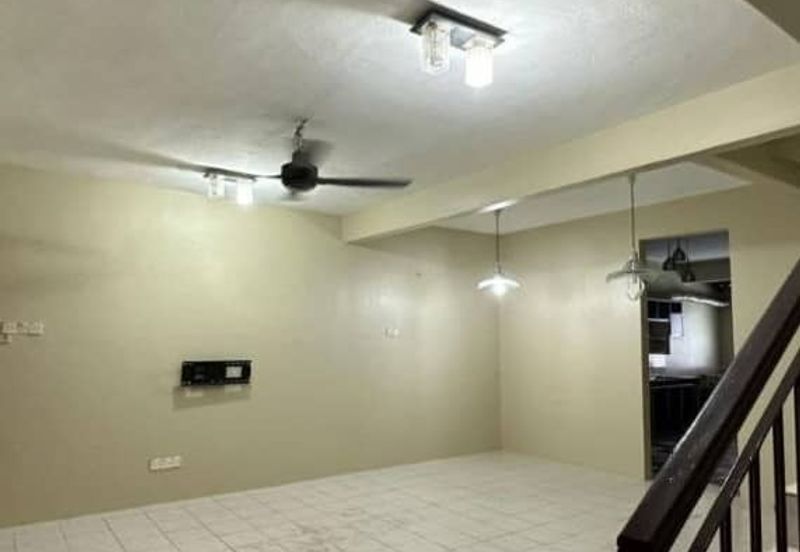 Taman Matahari Height