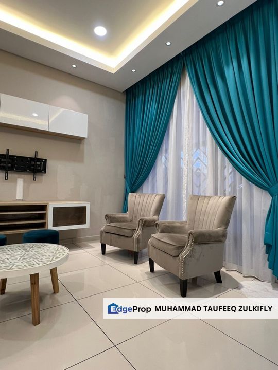 FULLY FURNISHED | BEAUTIFUL RENOVATED | 2 Storey Terrace Ara Sendayan, Ready Move In, Negeri Sembilan, Seremban