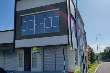 Pusat Komersial Bidara Ria