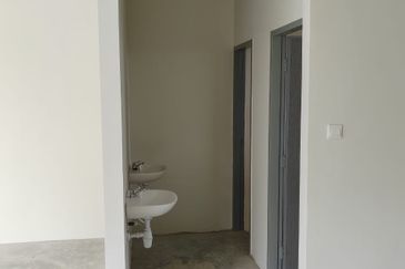 Pusat Komersial Bidara Ria