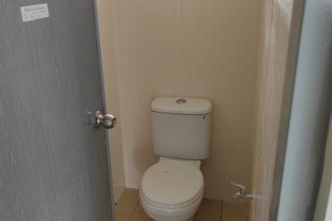 Pusat Komersial Bidara Ria