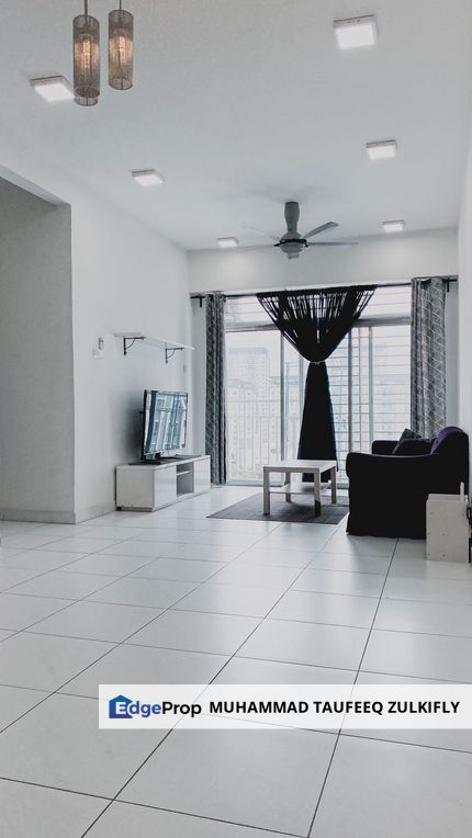 PARTIAL FURNISED | SPACIOUS UNIT | BSP Skypark, Bandar Saujana Putra, Selangor, Bandar Saujana Putra