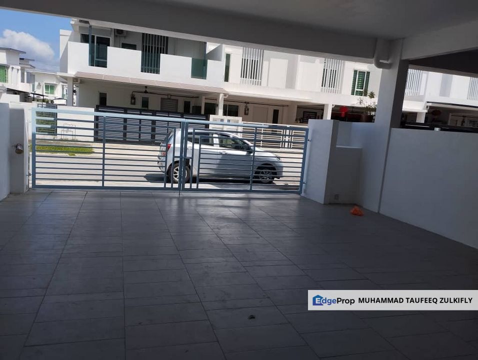 PARTIAL FURNISHED | 2 Storey Terrace Hijayu 1 Sendayan, Ready Move In, Negeri Sembilan, Seremban