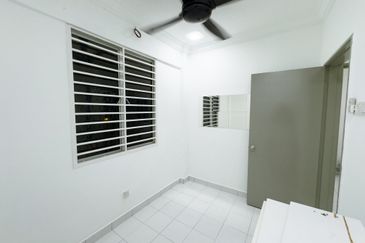 Alam Budiman Condominium (Pangsapuri Alam Budiman)