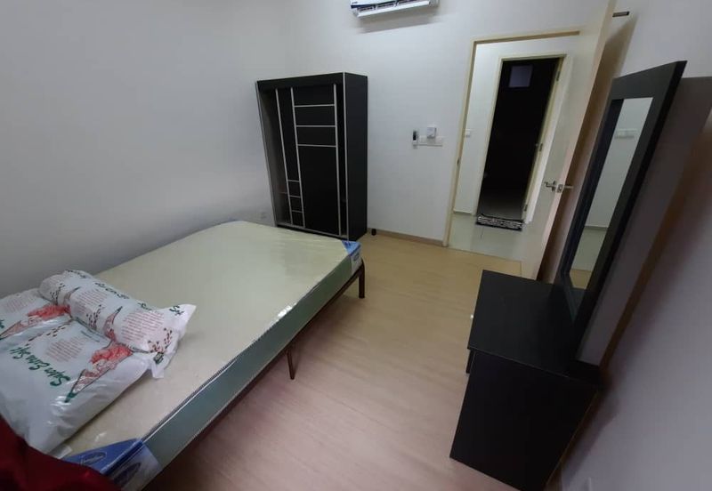 Adria Residence @ Gravit8