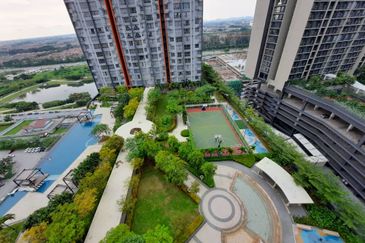 Adria Residence @ Gravit8