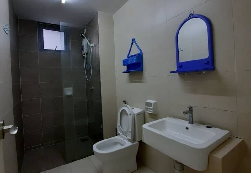 Adria Residence @ Gravit8