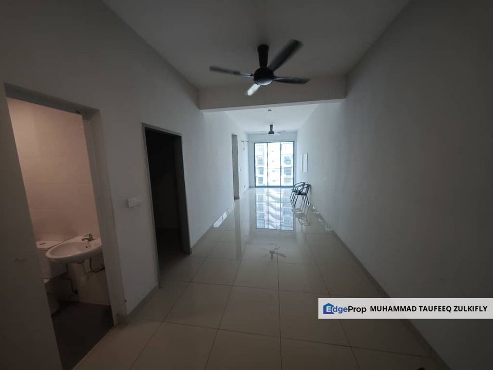 FACING POOL | PARTIAL FURNISHED | Maple Residence Bandar Bestari Klang, Selangor, Klang