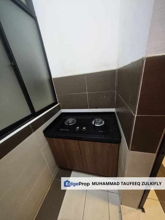 FACING POOL | PARTIAL FURNISHED | Maple Residence Bandar Bestari Klang, Selangor, Klang