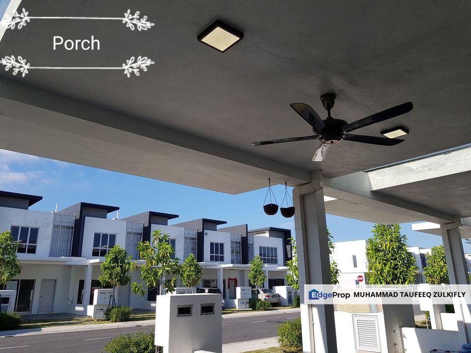 WELL MAINTAIN UNIT | KITCHEN CABINET | Casa Green Cybersouth, Cyberjaya, Selangor, Cyberjaya