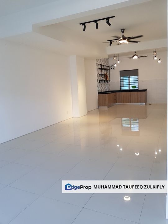 WELL MAINTAIN UNIT | KITCHEN CABINET | Casa Green Cybersouth, Cyberjaya, Selangor, Cyberjaya