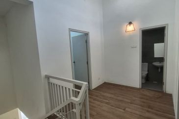 Casa Green @ Cybersouth