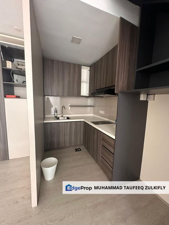 PARTIAL FURNISHED | HIGH FLOOR | The Square One City USJ 25 Subang Jaya, Selangor, Subang Jaya
