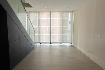 The Square @ One City