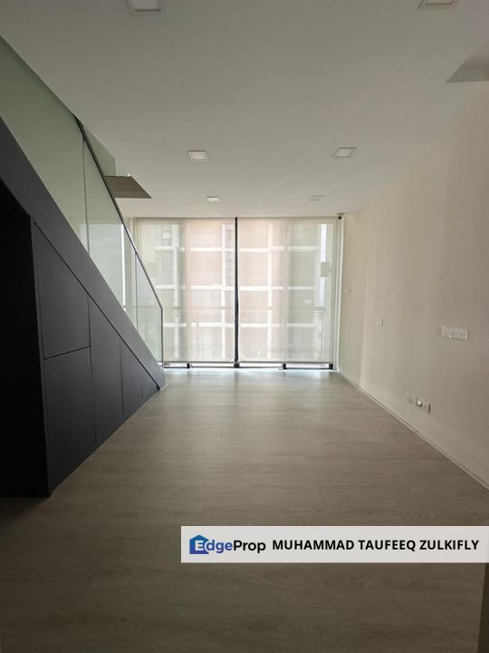 PARTIAL FURNISHED | HIGH FLOOR | The Square One City USJ 25 Subang Jaya, Selangor, Subang Jaya