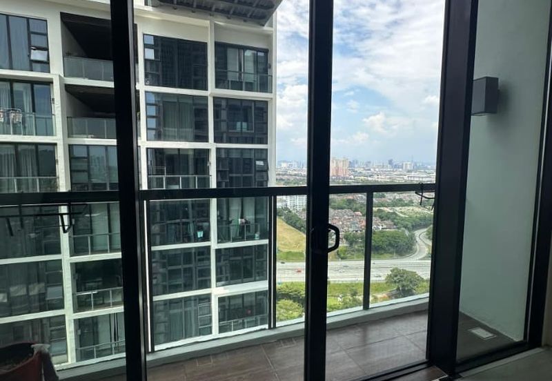 The Square @ One City