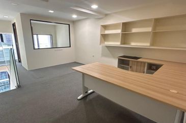 The Square @ One City