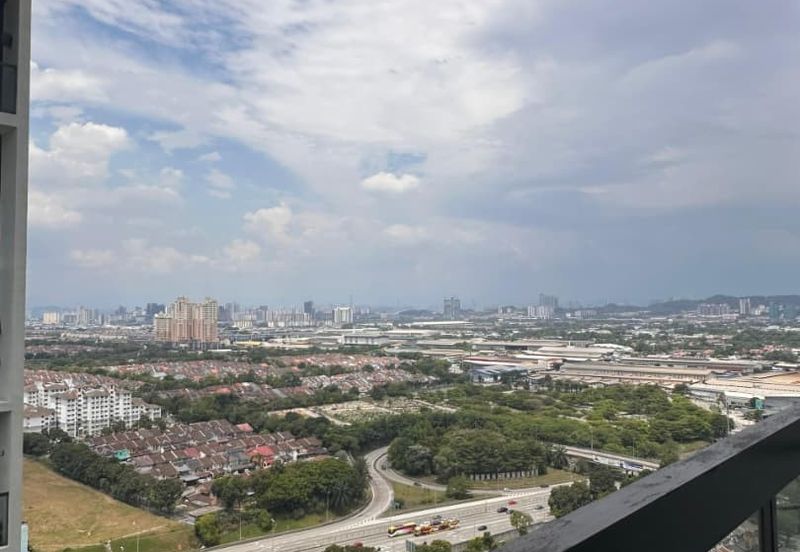 The Square @ One City