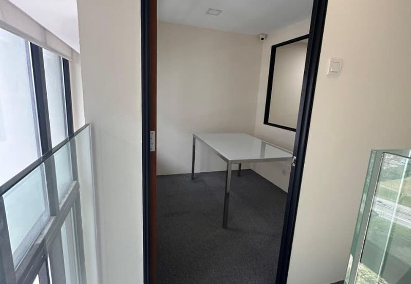 The Square @ One City