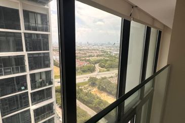 The Square @ One City