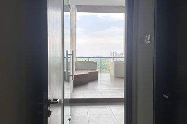 The Square @ One City