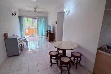 Vista Millennium Condominiums