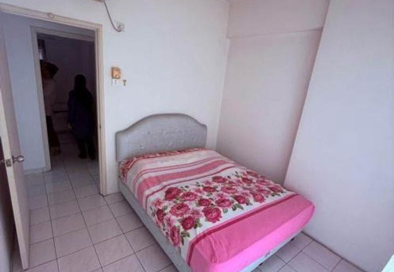 Vista Millennium Condominiums