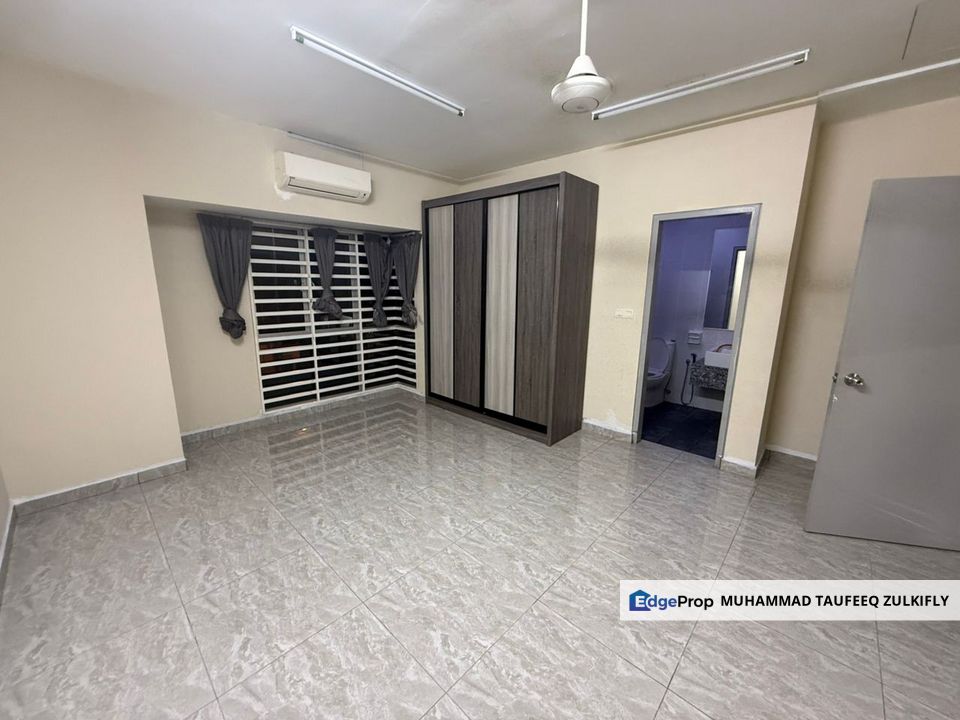 PARTIAL FURNISHED | 2 Storey Terrace, Laman Orkid Nilai Impian, Negeri Sembilan, Nilai