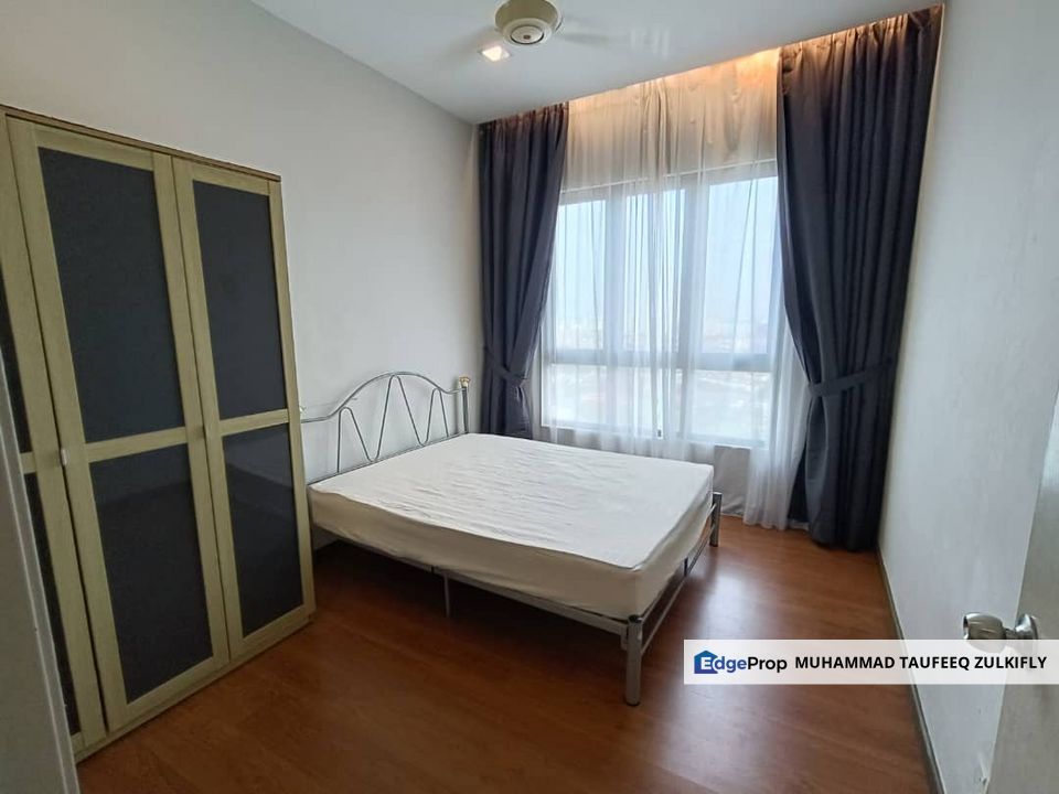 FULLY FURNISHED | HIGH FLOOR | 4 BEDROOMS | Zefer Hill Condo Puchong, Selangor, Puchong