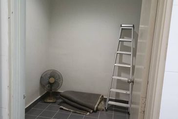 Zefer Hill Residence