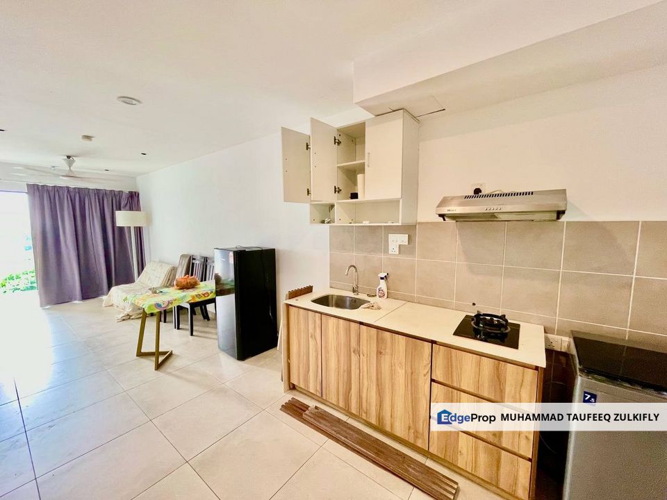 PARTIAL FURNISHED | DK Impian, Subang Bestari Shah Alam, Near MRT Kwasa, Selangor, Shah Alam