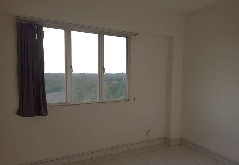 Main Place Residence