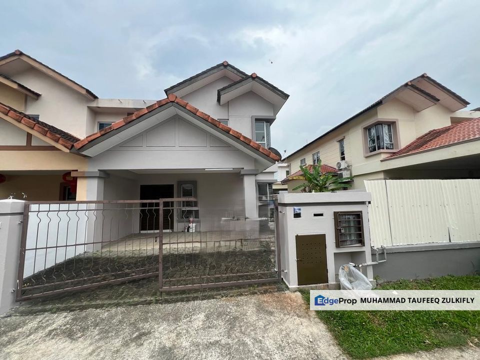 NEWLY REPAINT | READY MOVE IN | 2 Storey Semi D Taman Aman Perdana Klang, Selangor, Klang