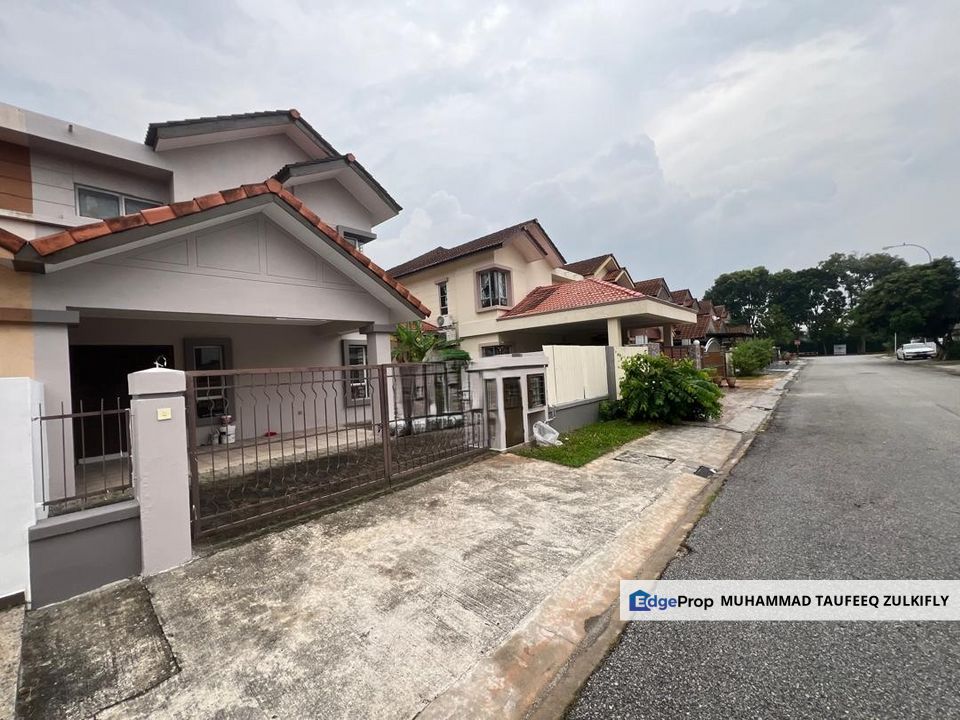 NEWLY REPAINT | READY MOVE IN | 2 Storey Semi D Taman Aman Perdana Klang, Selangor, Klang